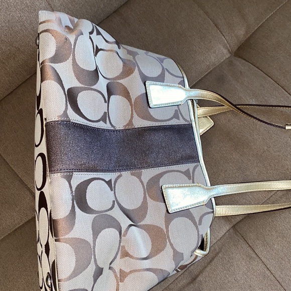 Coach Legacy Signature Monogram Purse - Picture 12 of 12